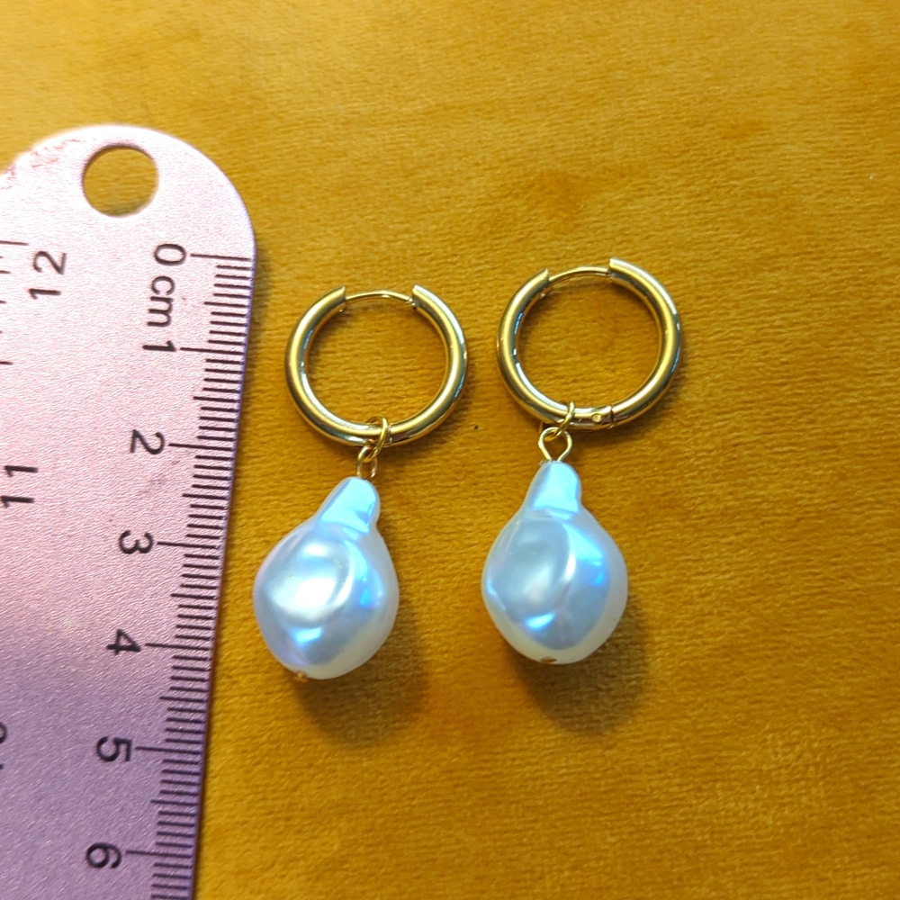 Beautiful Faux Pearl and Goldtone Hoop Earrings
